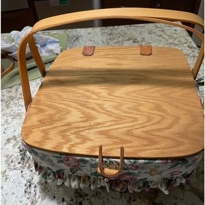 Longaberger Cake Basket with insert